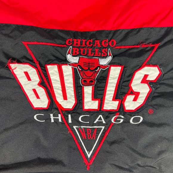VTG 90s Logo 7 Chicago Bulls Jacket Extra Large Black & Red Full Zip Puffer Coat - Picture 12 of 16
